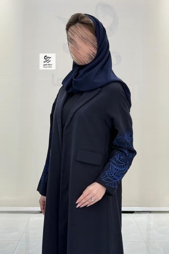 عبايه بليزر رسمي مبطنه بقماش حرير ياباني بتطريزيدو...