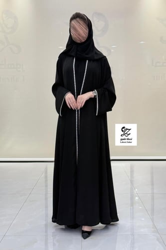 عبايه سودا دبل كلوش بقماش انترنت بتحديد ابيض