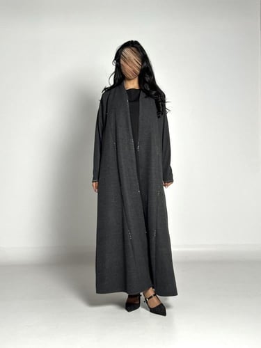 عبايه الماس بقماش جوخ شتوي رمادي