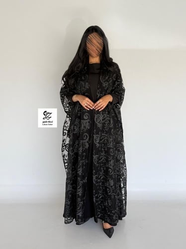 عبايه طله كلوش بتدخيل دانتيل جوبير