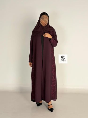 بليزر ظهور قماش كريب الابداع بتدخيل تطريز يدوي عنا...