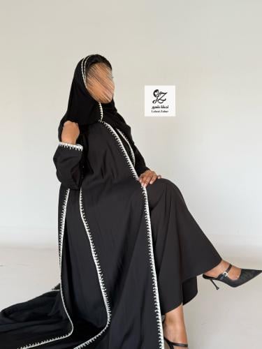 عبايه حور نص كلوش بقماش حرير ياباني بتدخيل تطريز ن...