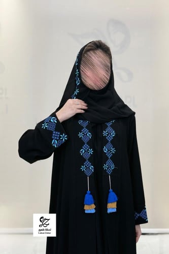 عبايه رسيل بتطريز يدوي مع الطرحه