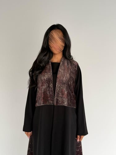 عبايه كلوش نوران بقماش جوخ شتوي مع مخمل مشجر