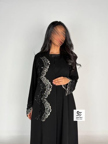 عبايه جود نص كلوش بقماش كريب اندنوسي بتدخيل شك ناع...