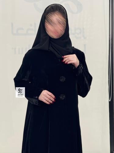 بليزر الفريده بقماش مخمل كوري