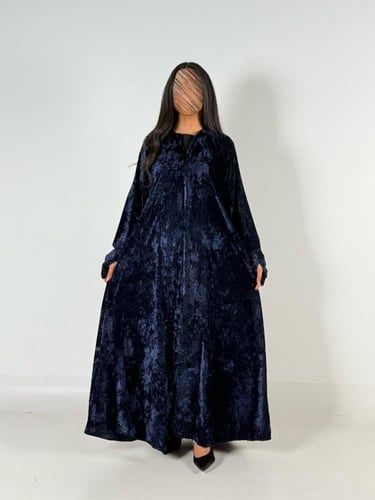 عبايه شوق نص كلوش بقماش مخمل ثلجي ناعم بفتحه اصبع...