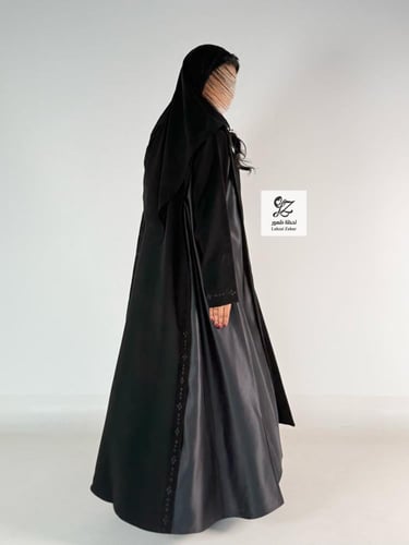 عبايه دايموند كلوش بقماش كريب اندنوسي بتدخيل تفته...