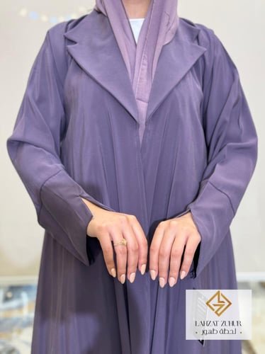 دبل كلوش حرير ياباني بقصه بليزر ب الون الموف