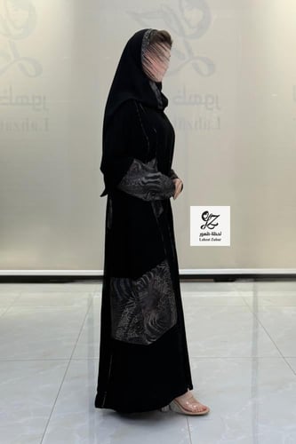 عبايه ميعاد بقصه A lionبتدخيل لنن هندي مشجر