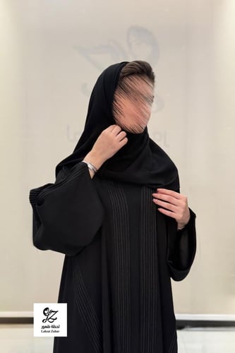 عبايه سودا دبل كلوش بقماش انترنت بتدخيل تطريز ناعم