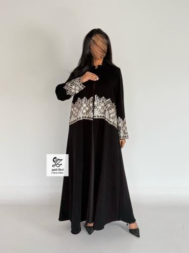 عبايه غيداء كلوش بقماش اندونسي اسود فاحم