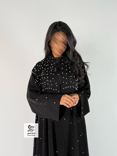 عبايه مبهره دبل كلوش بقماش باربي بتدخيل لولو فخم