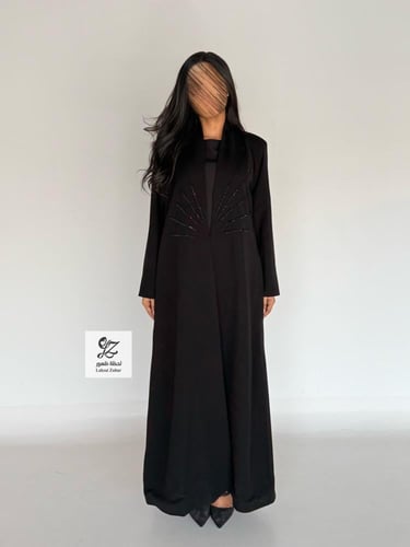 بليزر وصايف بقماش اندنوسي مع تدخيل شك ناعم