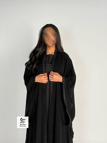 عبايه فجر بقصه كويتيه قماش ملكي فتنامي