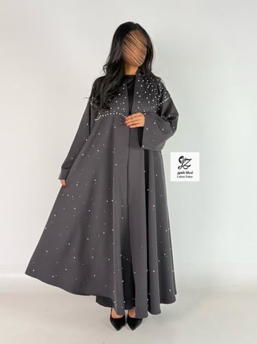 عبايه مبهره دبل كلوش بقماش باربي بتدخيل لولو فخم