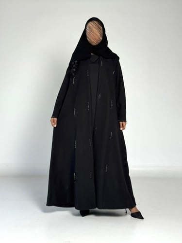 عبايه الماس بقماش جوخ شتوي اسود