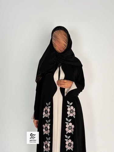 عبايه رباب كلوش بقماش ملكي بتدخيل شك ناعم