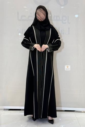 عبايه كلوش نسنسه بقماش نصف القمر