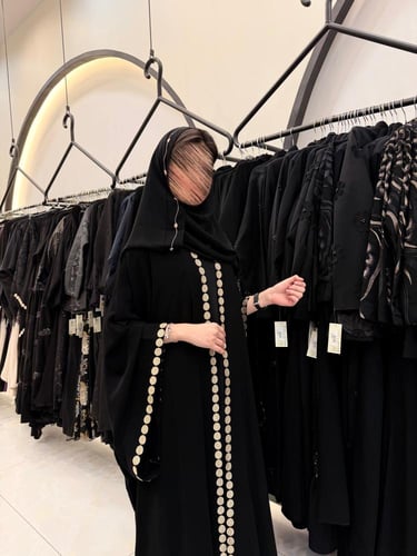 عبايه فجر بقصه كويتيه قماش ملكي فتنامي