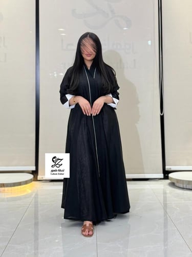 عبايه دبل كلوش بقماش لنن هندي اسود