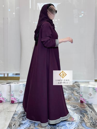 دبل كلوش حريرير ياباني عنابي بتحديد ابيض