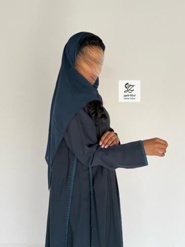 عبايه حور نص كلوش بقماش حرير ياباني بتدخيل تطريز ن...