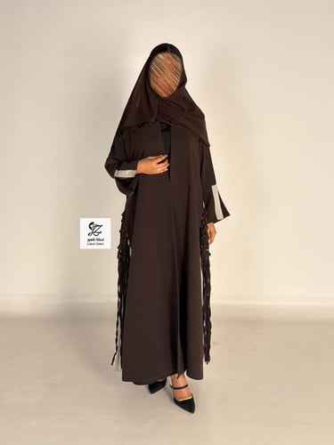 عبايه شجون كلوش بقماش كريب اندنوسي