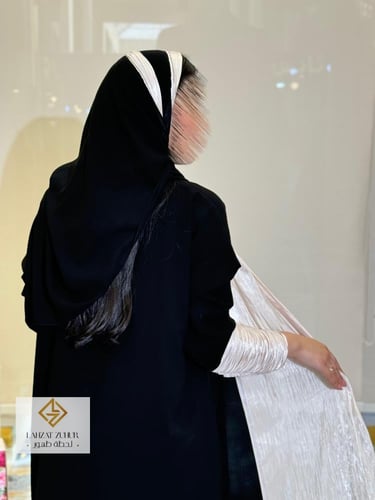 عبايه اسياء بقماش كريب ملكي بنك