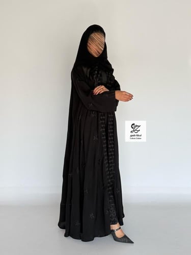 عبايه سراب دبل كلوش بقماش انترنت مطرز