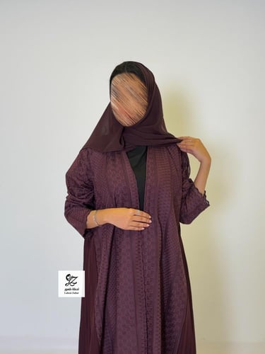 عبايه ركاما كلوش بتدخيل كسرات ثري دي عنابي