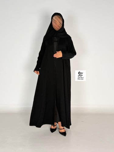 عبايه حنان نص كلوش بتدخيل تطريز ناعم قماش كريب اند...