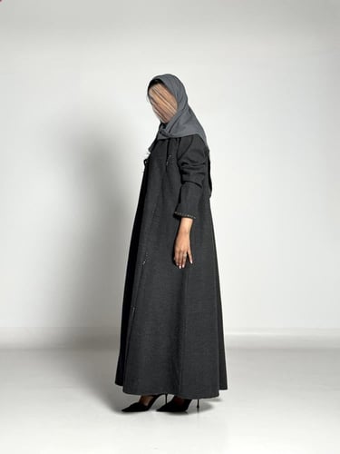 عبايه الماس بقماش جوخ شتوي رمادي