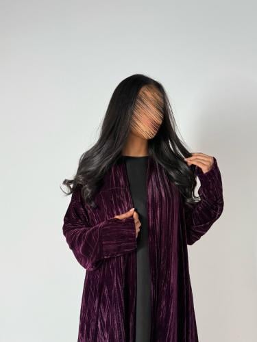 عبايه شوق دبل كلوش بقماش مخمل مكسر موف.بفتحه اصبع