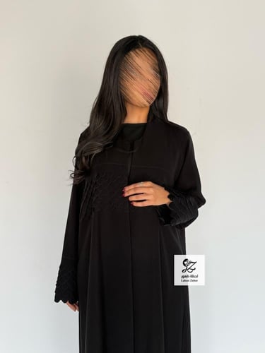 عبايه سماهر بقماش اندنوسي مخرم