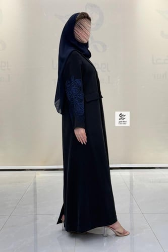 عبايه بليزر رسمي مبطنه بقماش حرير ياباني بتطريزيدو...