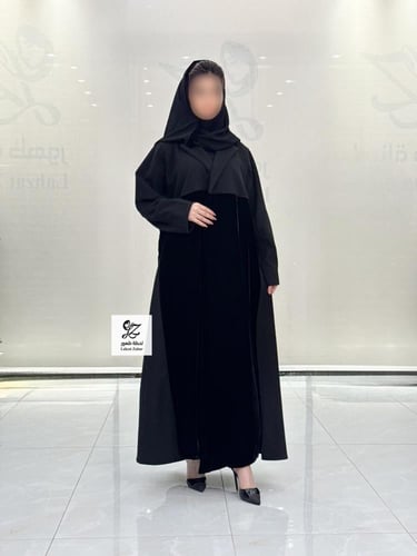 عبايه بليزر بقماش جوخ مع مخمل اسود