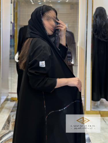 عبايه نص كلوش بقماش كريب الابداع تحديد ميكادو ناعم