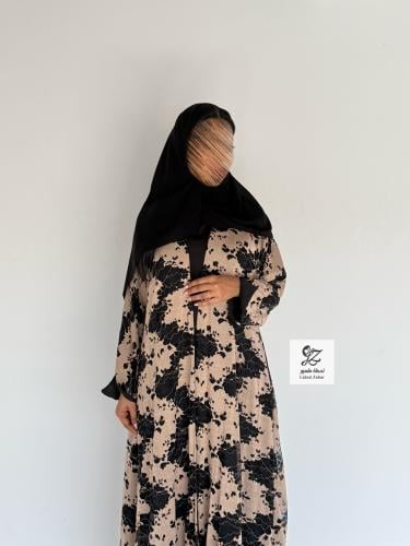 عبايه غيم كلوش بقماش دانتيل مشجر روسي