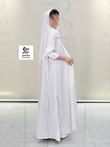 عبايه طله منقط ابيض