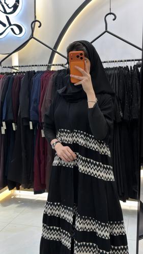 عبايه هيا طبقات بقماش أنترنت بتدخيل تريكو