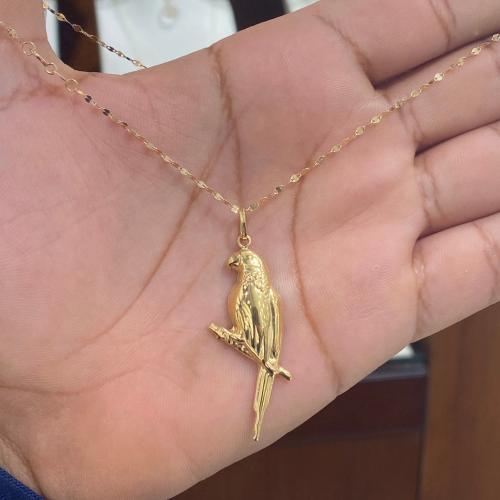 عقد ذهب عيار 18 وزن 2.60