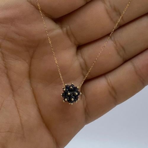 عقد ذهب عيار 18 وزن 1.69