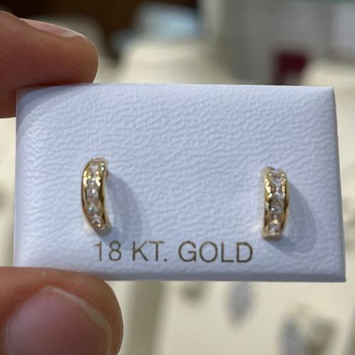 حلق اطفال طبي ذهب عيار 18 وزن 0.10