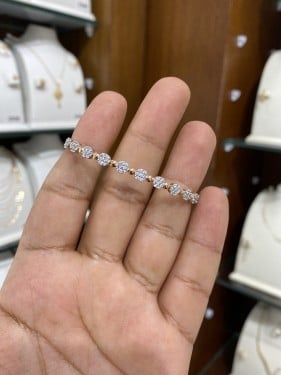 سوارة ذهب عيار 18 وزن 7.57