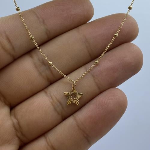 عقد ذهب عيار 18 وزن 1.74