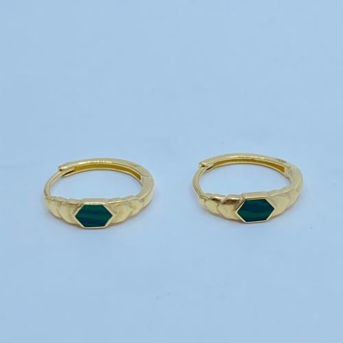 حلق ذهب عيار 18 وزن 1.33