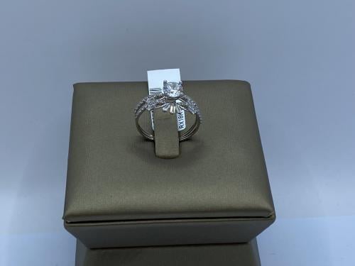 خاتم توينز ذهب عيار 18 وزن 1.66