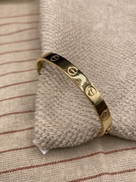 سوارة ذهب ذهب عيار 18 وزن 7.43