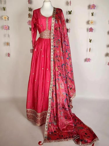 ️ فستان هندي سحر الحرير